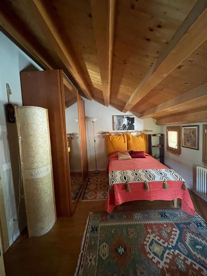 La Casa Del Glicine *